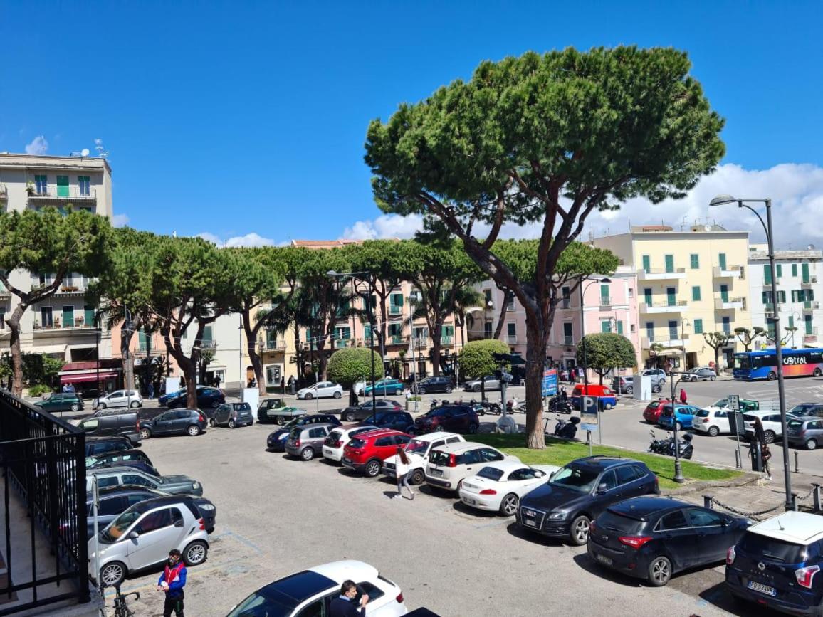 Appartamento Deluxe Centrale, Gaète Extérieur photo