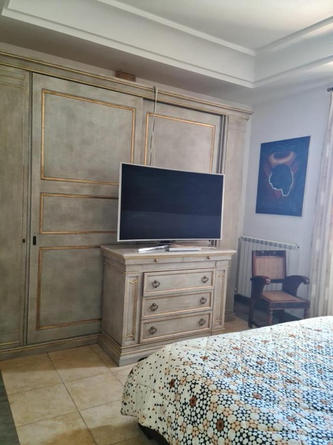 Appartamento Deluxe Centrale, Gaète Extérieur photo