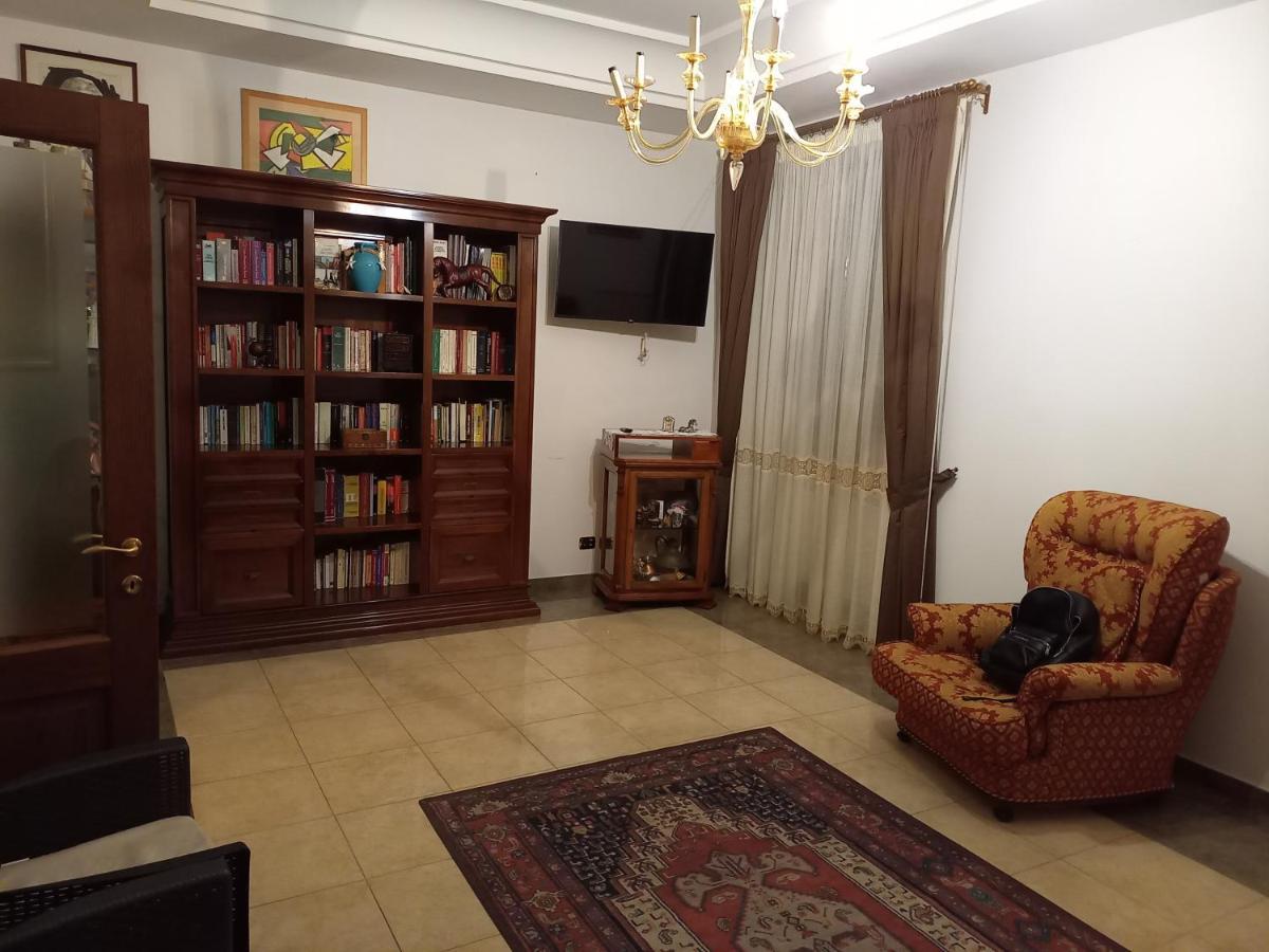 Appartamento Deluxe Centrale, Gaète Extérieur photo